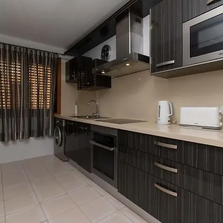 Compostela Beach 28 - Four Bed Overlooking Pool Villa Playa de las Américas