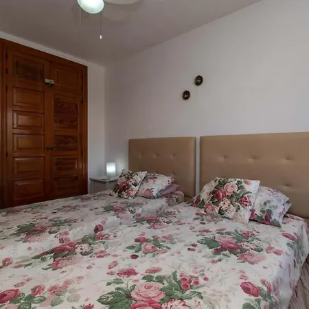 Villa Compostela Beach 28 - Four Bed Overlooking Pool *