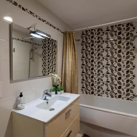 Compostela Beach 28 - Four Bed Overlooking Pool *